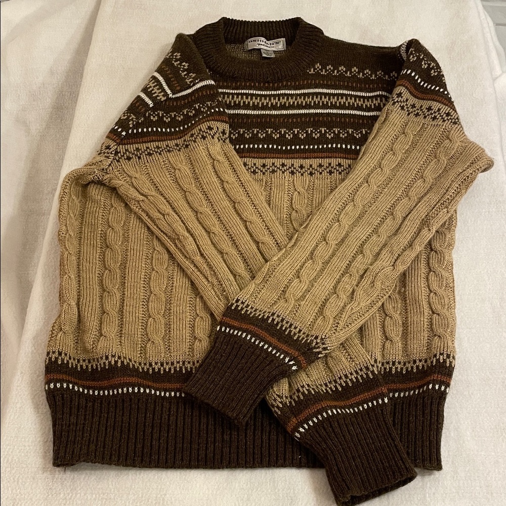 Oshman’s Men's Brown and Tan Crewneck Sweater